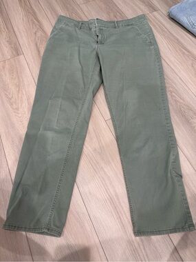 Women’s Sage Green Ankle hitting jeans